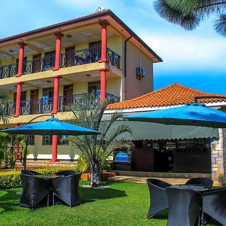 Rosemary Courts Acomodação com café da manhã Entebbe Exterior foto